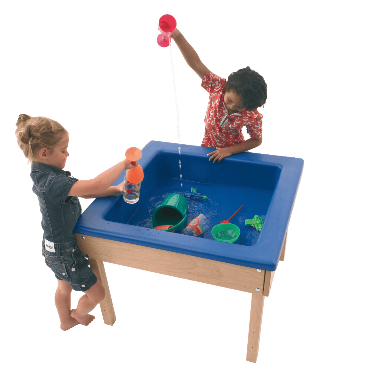 Playing with sand and water the ideal summer combination Rolf Education